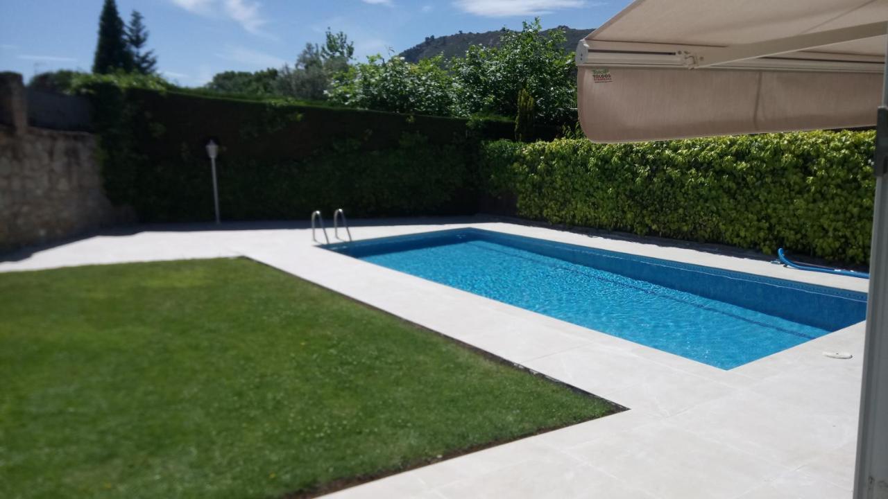 Vila Casa Bellavista Becerril Becerril de la Sierra Exteriér fotografie