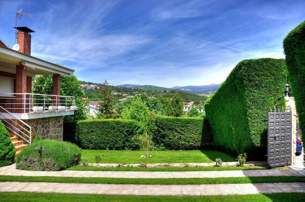 Vila Casa Bellavista Becerril Becerril de la Sierra Exteriér fotografie